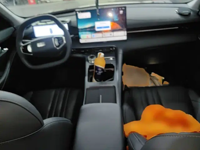Geely Galaxy E5 — Фото автомобиля 5