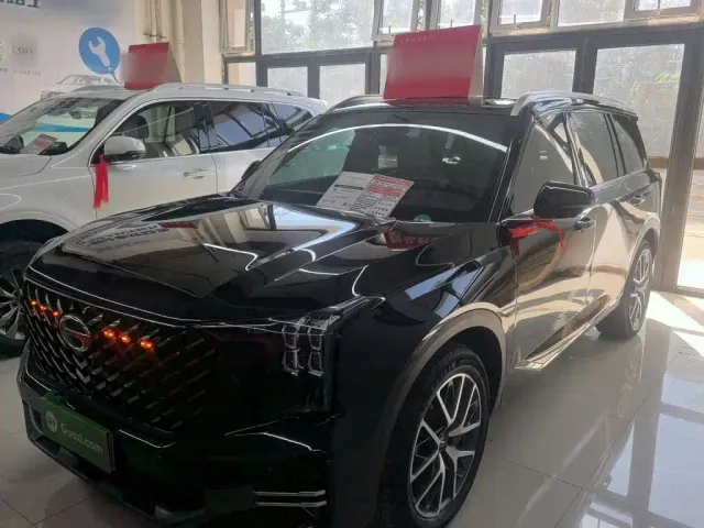 Фотография автомобиля — GAC Trumpchi GS8
