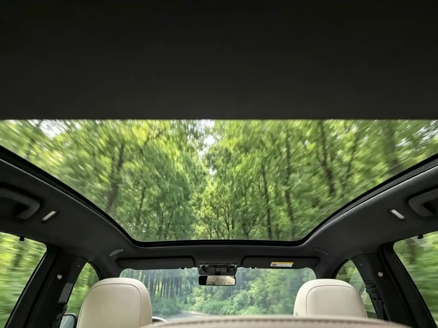 Li Auto Li Auto i6 2025 2WD Base Model — Фото автомобиля 22
