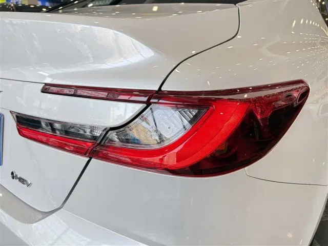 Toyota Camry — Фото автомобиля 15