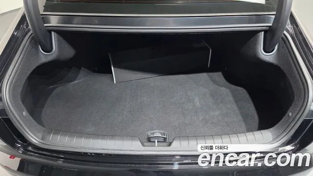 Hyundai Grandeur GN7 — Фото автомобиля 22