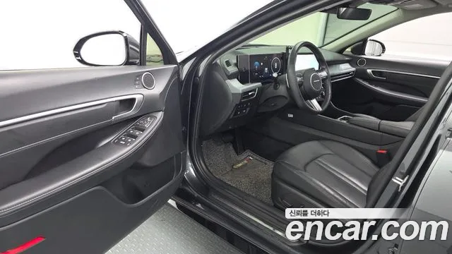 Hyundai Sonata — Фото автомобиля 15