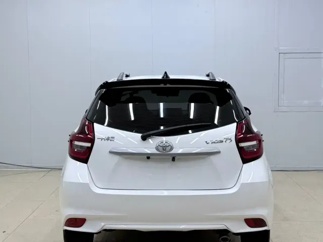 Toyota Vios FS — Фото автомобиля 5