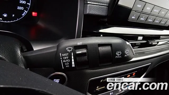 KG_Mobility_Ssangyong Rexton Новый Rexton Sport Дизель 2.2 4WD — Фото автомобиля 18