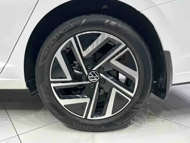 Volkswagen Sagitar — Фото автомобиля 21