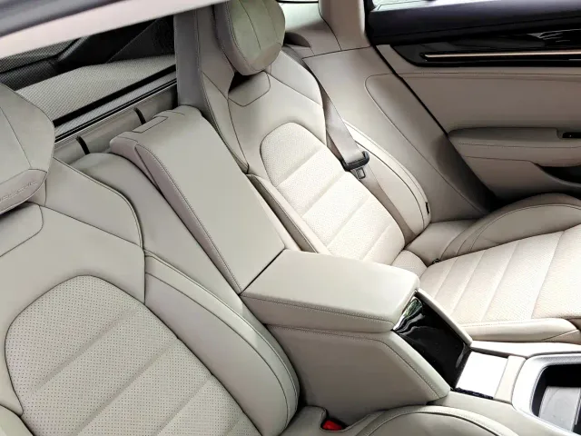 Porsche Panamera — Фото автомобиля 23