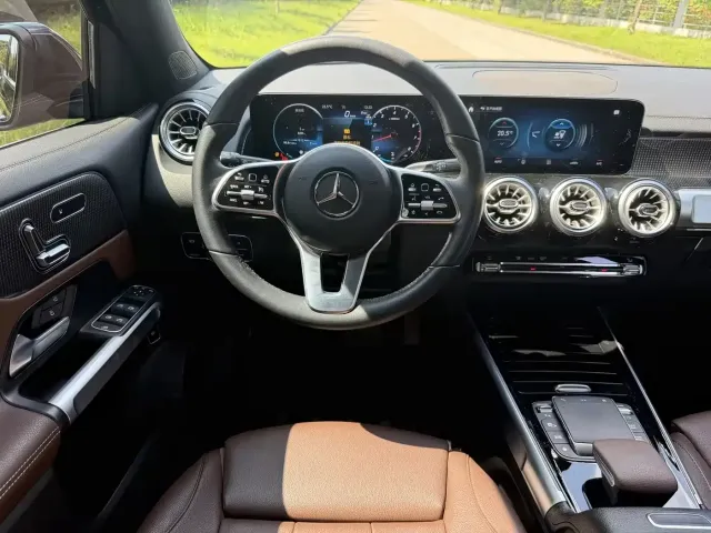 Mercedes-Benz GLB-Class — Фото автомобиля 12