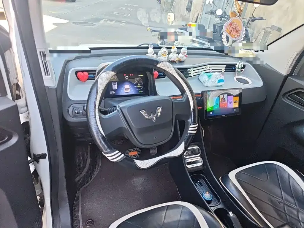 Wuling Motors Hongguang MINIEV 2020 Freedom Edition (LFP Battery) — Фото автомобиля 5