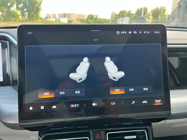 GAC Trumpchi GS8 — Фото автомобиля 14