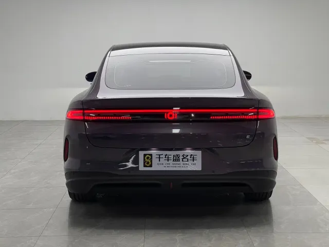 Changan Qiyuan A06 — Фото автомобиля 5