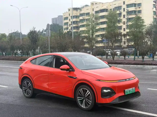 Xpeng G6 — Фото автомобиля 3