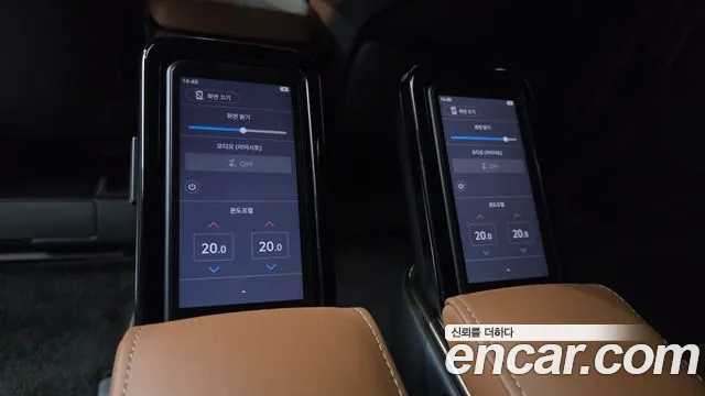 Toyota Alphard — Фото автомобиля 25