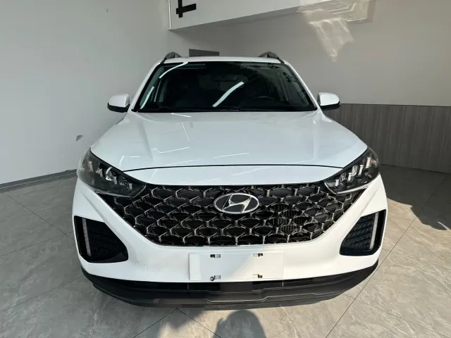 Hyundai ix35 — Фото автомобиля 2