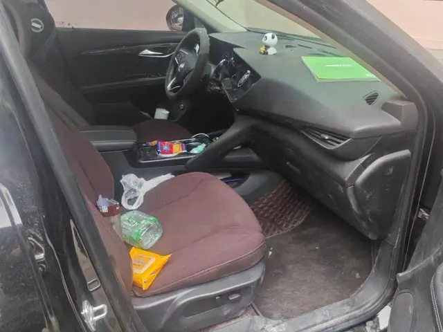 Buick Envision S — Фото автомобиля 8