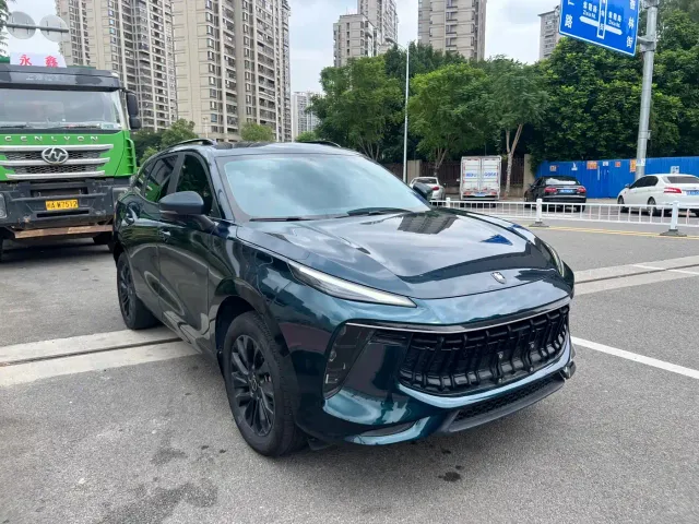 Forthing T5 Evo — Фото автомобиля 3