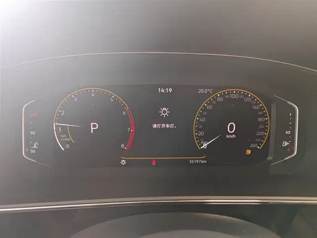 Volkswagen Passat — Фото автомобиля 11