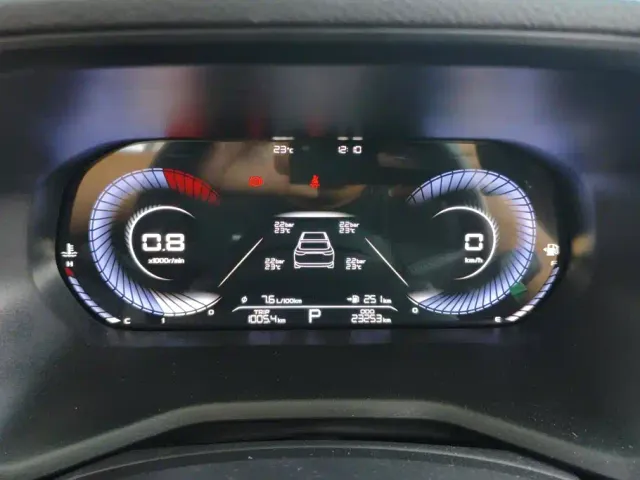 Geely Emgrand — Фото автомобиля 14