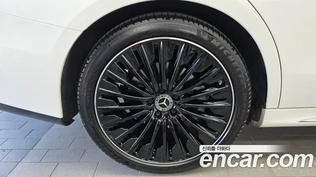 Mercedes-Benz E-Class E-класс W214 — Фото автомобиля 5