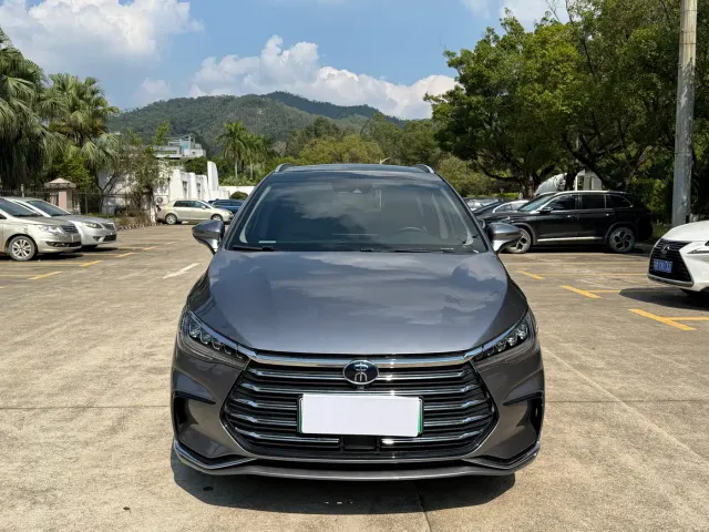 BYD Song MAX — Фото автомобиля 2