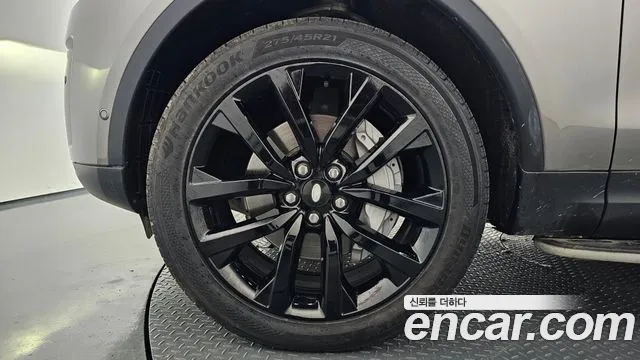 Land Rover Discovery — Фото автомобиля 5