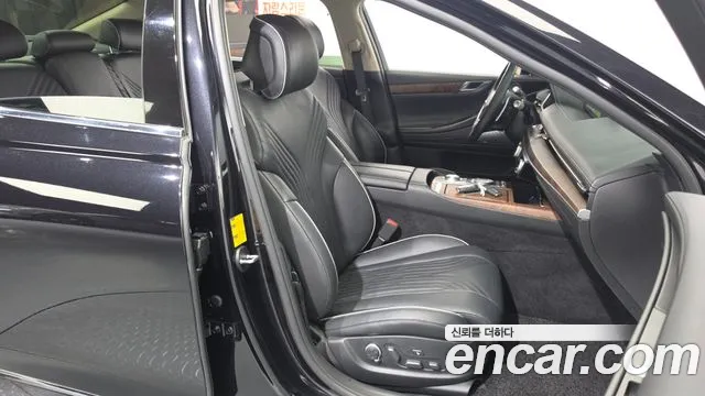 Genesis G80 Бензин 3.5 турбо AWD — Фото автомобиля 26