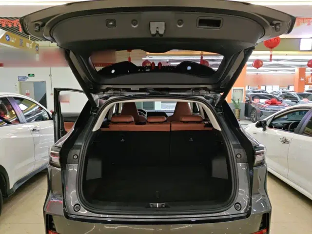 Changan CS55 Plus — Фото автомобиля 18