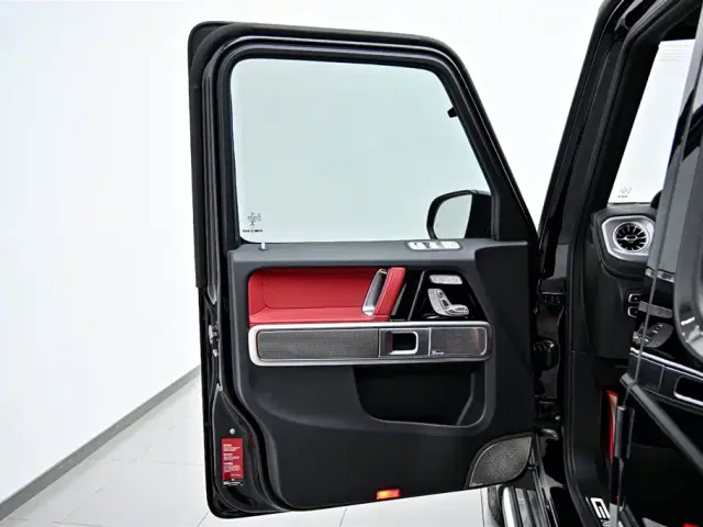Mercedes-Benz G-Class — Фото автомобиля 20