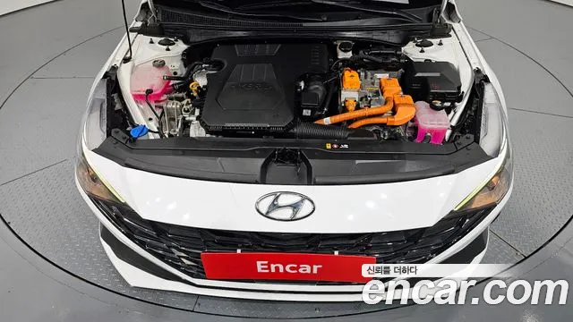 Hyundai Avante CN7 — Фото автомобиля 9