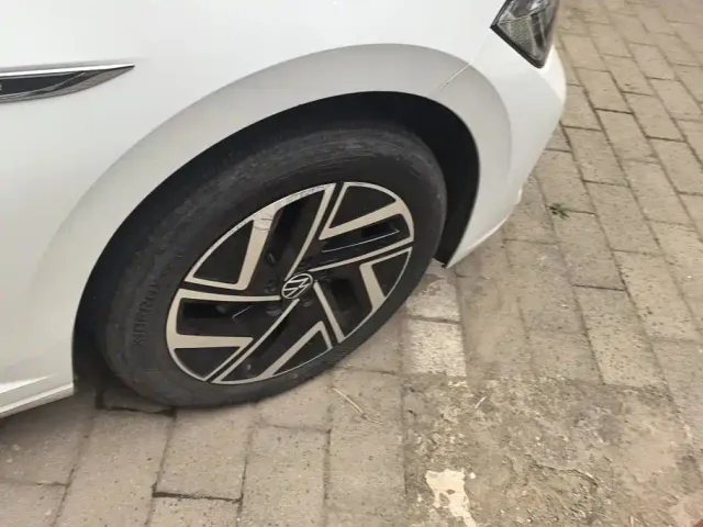 Volkswagen Sagitar — Фото автомобиля 6