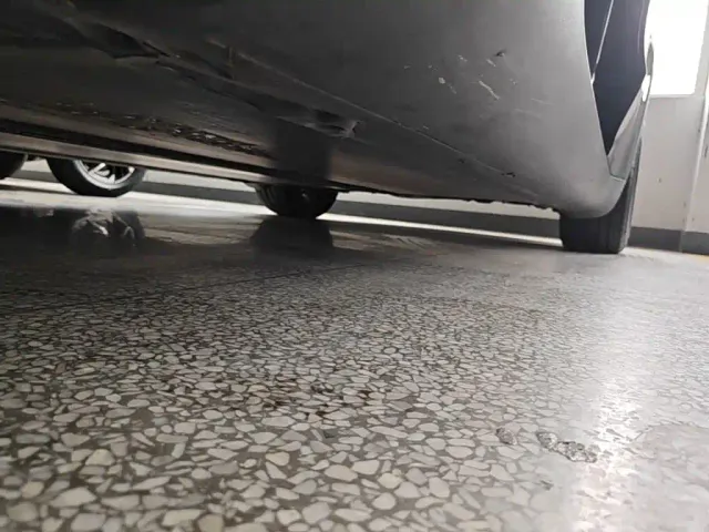 Tesla Model Y — Фото автомобиля 21