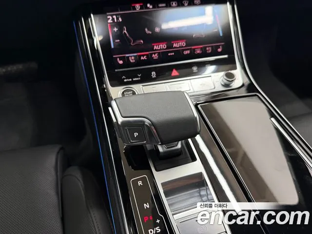 Audi A8 55 TFSI quattro Premium LWB — Фото автомобиля 15