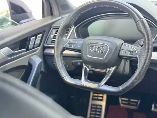 Audi Q5L — Фото автомобиля 11