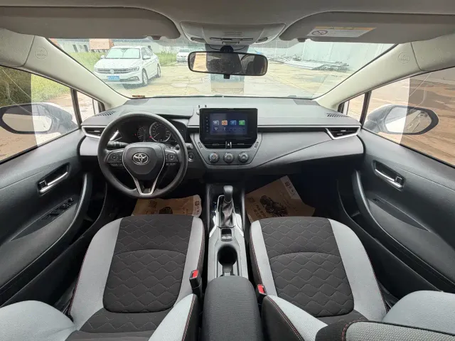 Toyota Corolla — Фото автомобиля 9