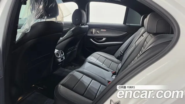 Mercedes-Benz E-Class W213 — Фото автомобиля 26