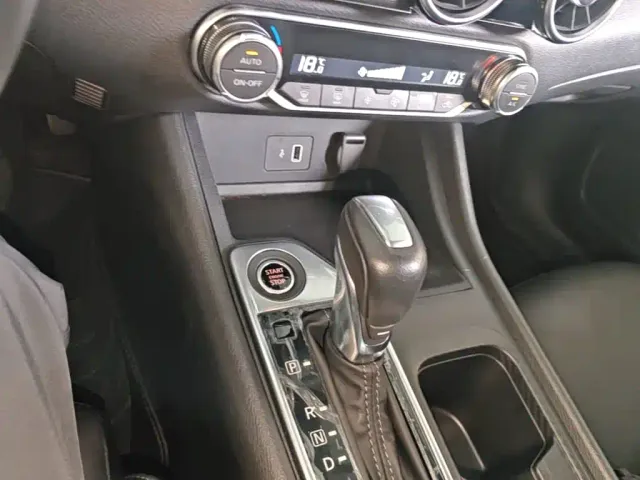 Nissan Sylphy 2022 1.6L XL CVT Delight Edition — Фото автомобиля 13