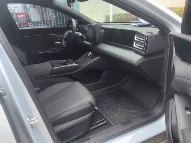 BYD Qin L — Фото автомобиля 7