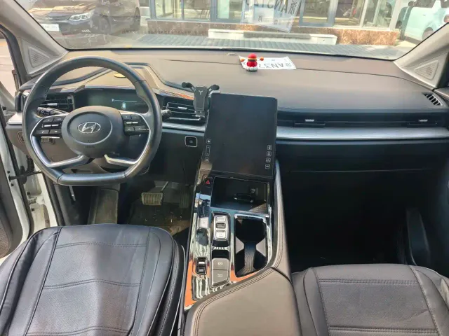 Hyundai Custo — Фото автомобиля 7
