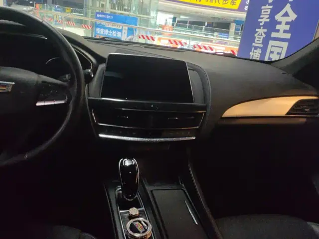 Cadillac CT5 — Фото автомобиля 13