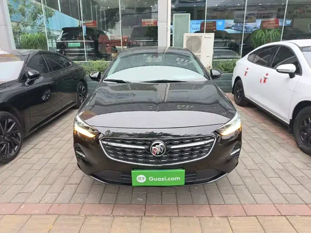 Buick Regal — Фото автомобиля 2