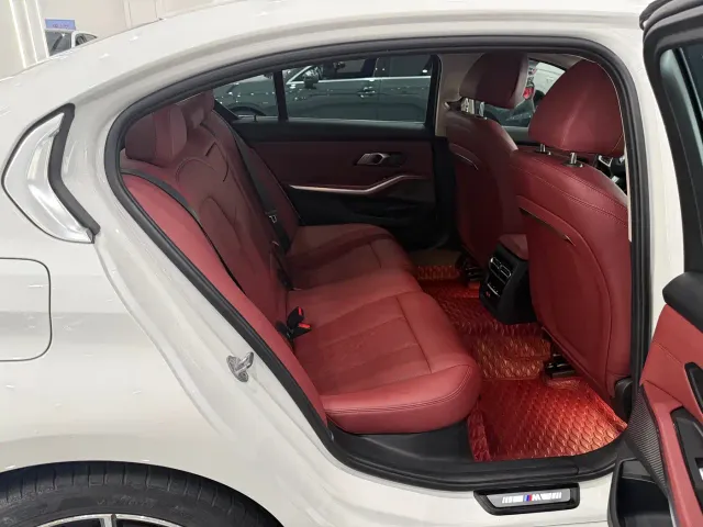 BMW BMW 3 Series 2023 320Li M Sport Package — Фото автомобиля 11
