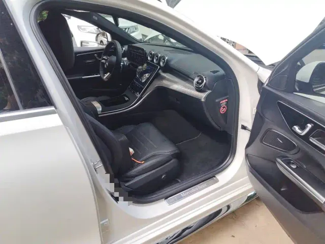 Mercedes-Benz C-Class — Фото автомобиля 19