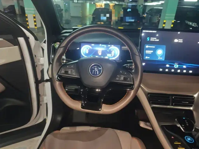 BYD Song Pro — Фото автомобиля 6