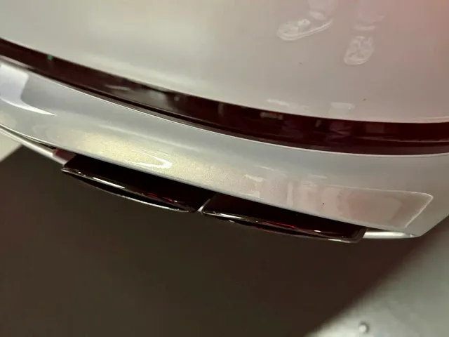 Bentley Flying Spur — Фото автомобиля 9