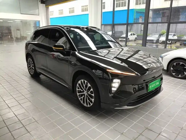 Nio ES6 — Фото автомобиля 21