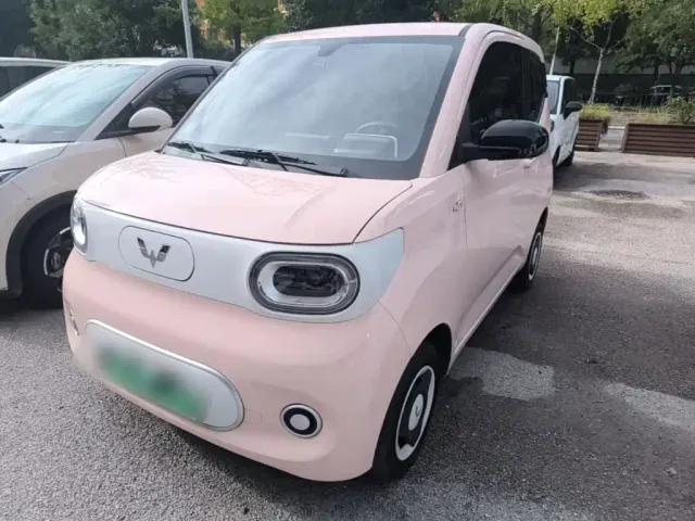 Фотография автомобиля — Wuling Hongguang Mini EV