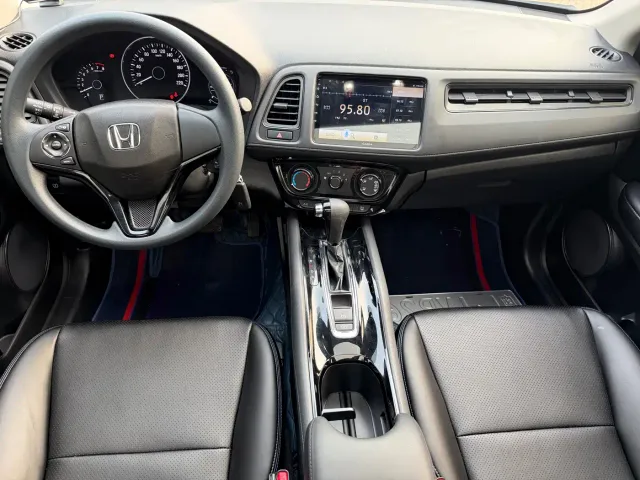 Honda Vezel — Фото автомобиля 10