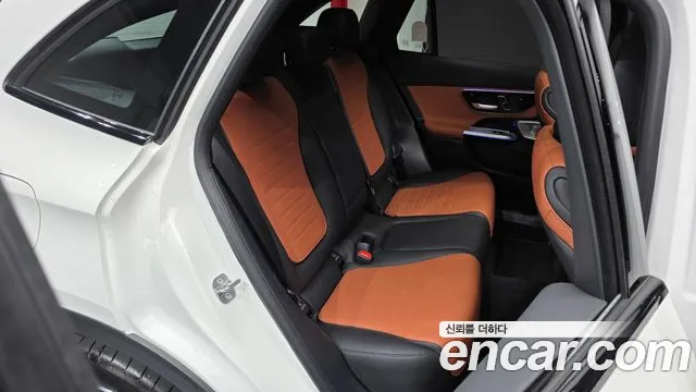 Mercedes-Benz GLC-Class — Фото автомобиля 11