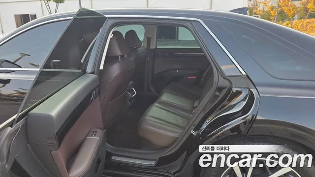 Hyundai Grandeur GN7 — Фото автомобиля 13
