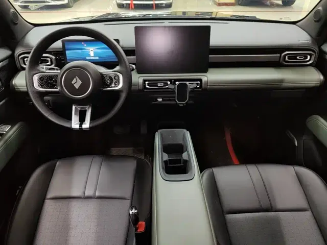Baojun Yep Plus — Фото автомобиля 9