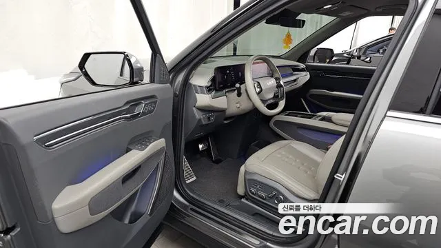 Kia EV9 — Фото автомобиля 15